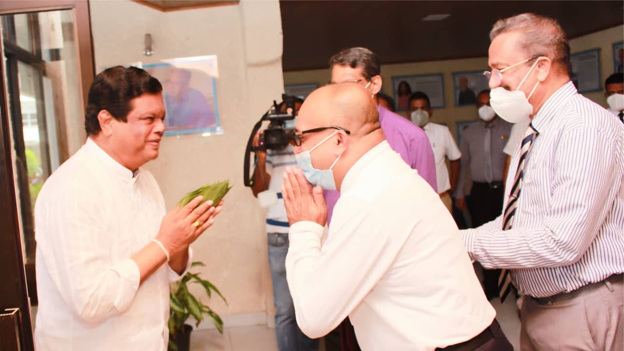 Honorable Minister Dr. Bandula Gunawardana Visits the NIFS
